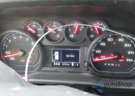 2024 Chevrolet Silverado 1500 4Wd Short Bed Custom Trail Boss z USA, uszkodzony, nr VIN 3GCUDCED0RG315926